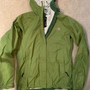 Women’s The North Face green rain jacket size S